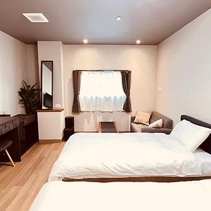 Standard Zimmer mit zwei Einzelbetten